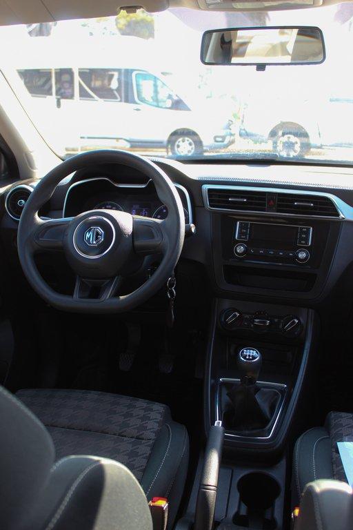 MG Zs — foto 2 de 11